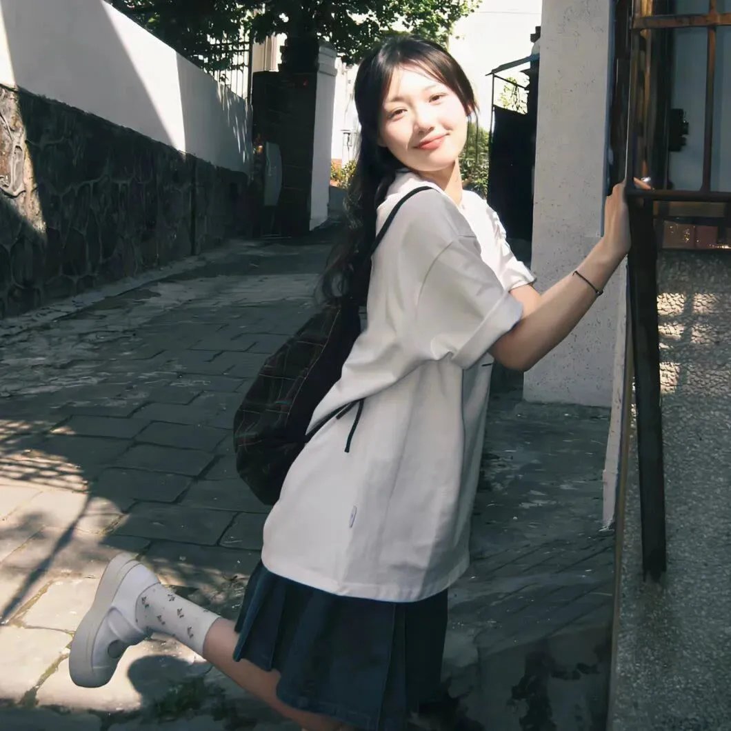 当蚂蚁爱上蟋蟀